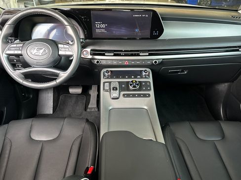 Certified 2025 Hyundai Palisade SEL AWD/4WD image 13