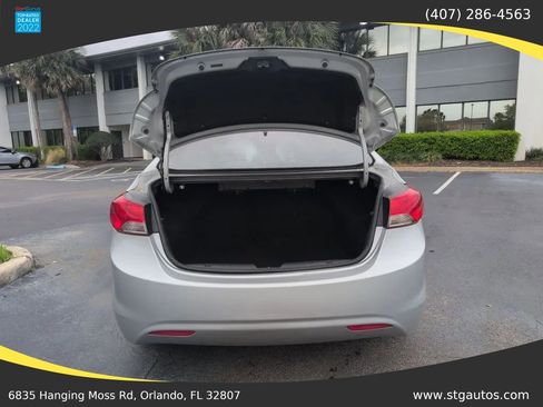 Used 2013 Hyundai Elantra Limited image 31