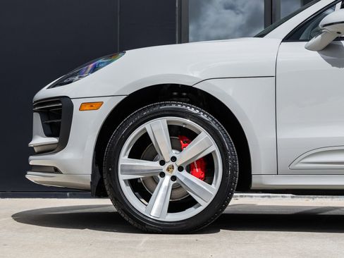 New 2026 Porsche Macan S image 13