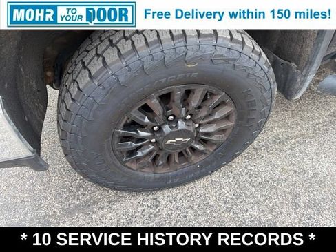 Used 2022 Chevrolet Silverado 2500 LT w/ Convenience Package AWD/4WD image 11