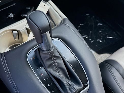 New 2027 Honda HR-V EX-L image 15