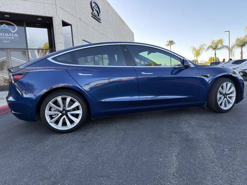 Used 2018 Tesla Model 3 Long Range image 17