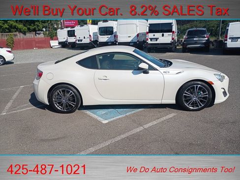 Used 2013 Scion FR-S RWD image 5