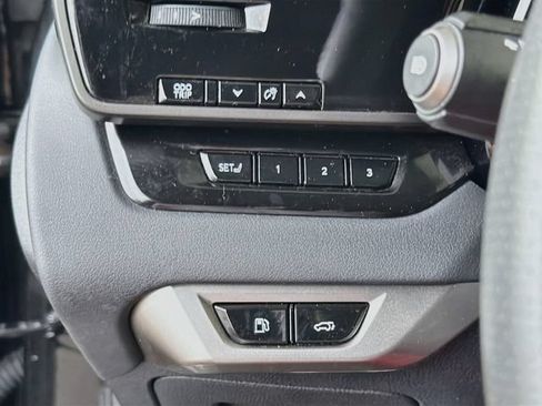 Used 2023 Lexus RX 350 F Sport w/ Accessory Package (Z1) AWD/4WD image 33
