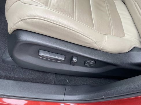 Used 2019 Honda CR-V EX-L image 17