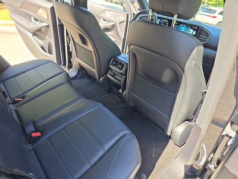 Used 2022 Mercedes-Benz GLE 350 4MATIC image 11