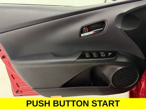 Used 2021 Toyota Prius Prime Limited FWD image 31