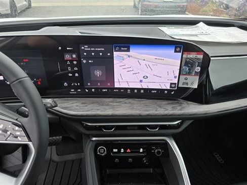 Used 2025 Audi Q5 Premium Plus image 10