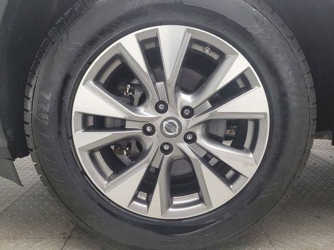 Used 2016 Nissan Murano SV AWD/4WD image 31
