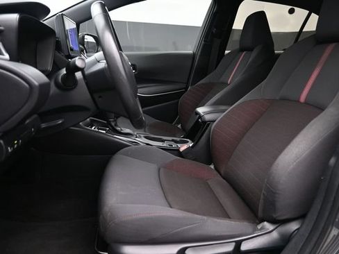 Used 2024 Toyota Corolla SE FWD image 17