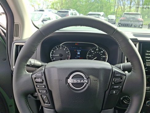 New 2026 Nissan Frontier SV AWD/4WD image 9