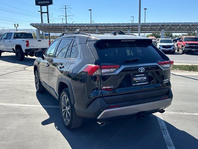 Used 2023 Toyota RAV4 Limited AWD/4WD image 4