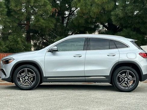 Certified 2026 Mercedes-Benz GLA 250 image 7