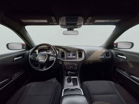 Used 2022 Dodge Charger SXT RWD image 46