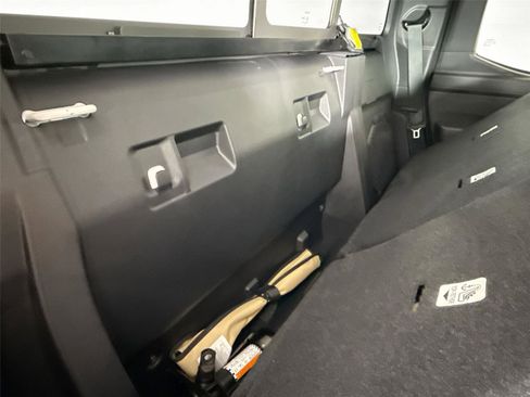 Certified 2024 Toyota Tacoma SR5 image 34