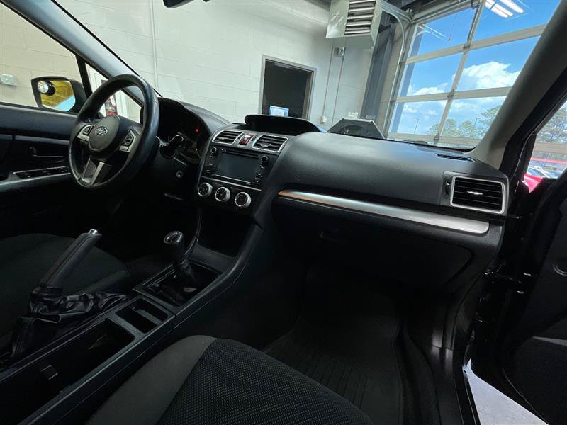 Used 2017 Subaru Crosstrek 2.0i AWD/4WD image 26