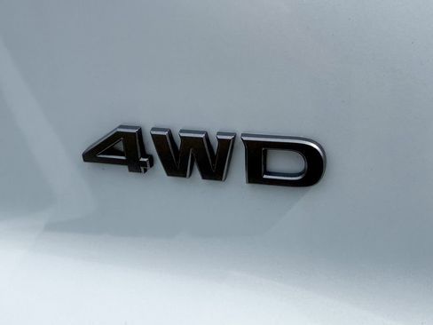 New 2026 Nissan Pathfinder SV AWD/4WD image 7
