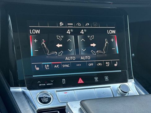 Used 2024 Audi Q8 e-tron Premium Plus w/ Premium Plus Package AWD/4WD image 29