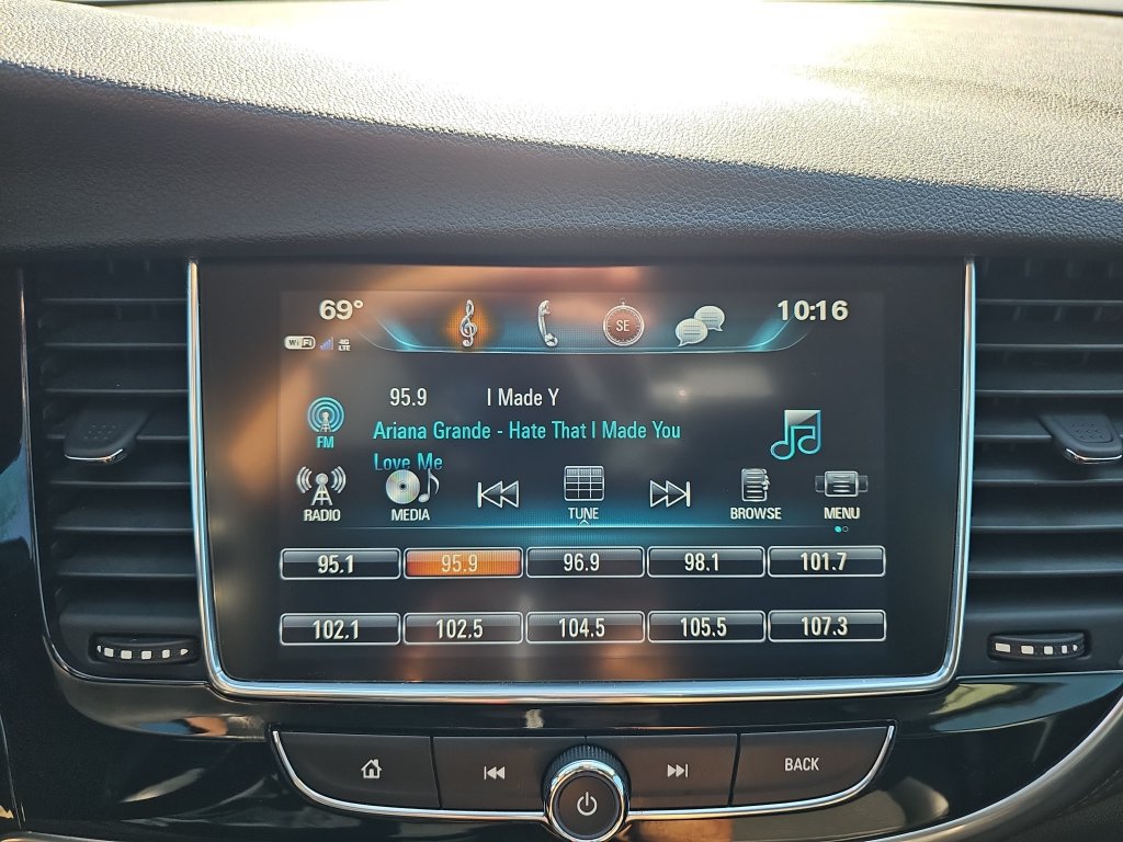 Used 2019 Buick Encore Preferred w/ LPO, Active Package FWD image 22