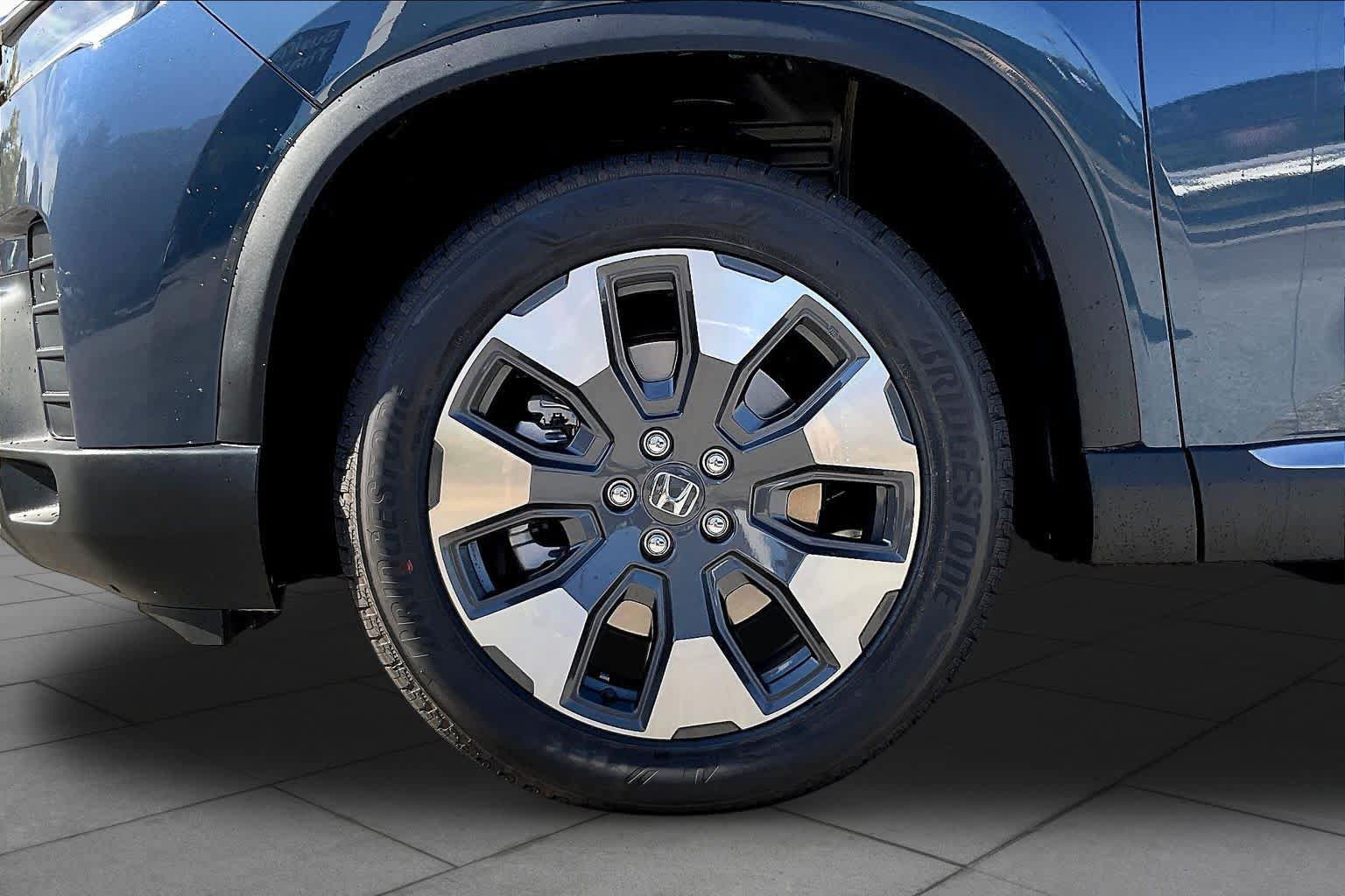 New 2026 Honda Pilot Elite image 11