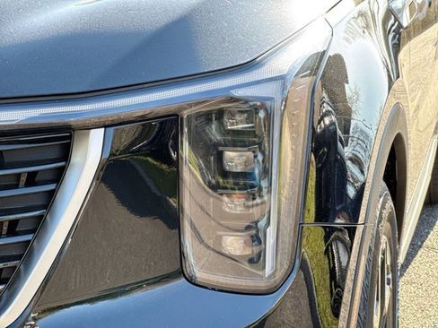 New 2025 Kia Sorento S w/ Panoramic Sunroof Package image 6