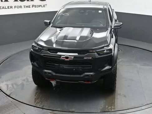 New 2026 Chevrolet Colorado ZR2 w/ Technology Package AWD/4WD image 24