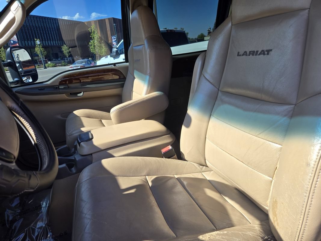 Used 2004 Ford F250 Lariat AWD/4WD image 16