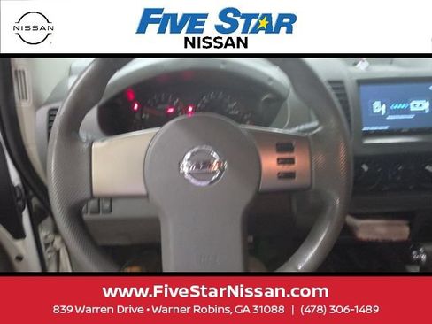 Used 2010 Nissan Frontier SE w/ Power Pkg RWD image 16