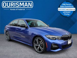 Used 2022 BMW 330i xDrive 330i xDrive w/ M Sport Package video 1