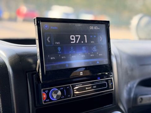 Used 2014 Jeep Wrangler Sport image 10