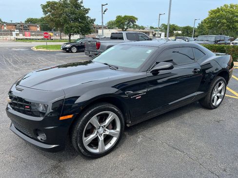 Used 2010 Chevrolet Camaro SS w/ RS Package RWD image 7