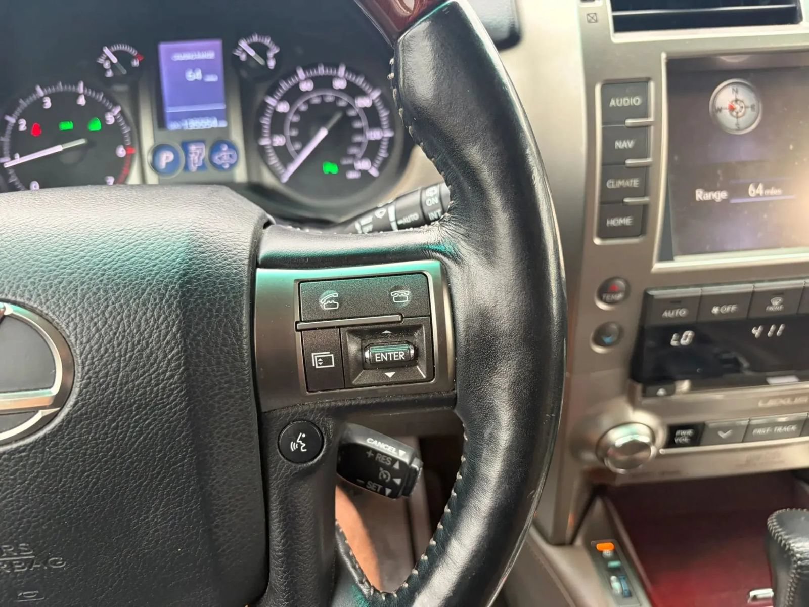 Used 2015 Lexus GX 460 Luxury AWD/4WD image 18