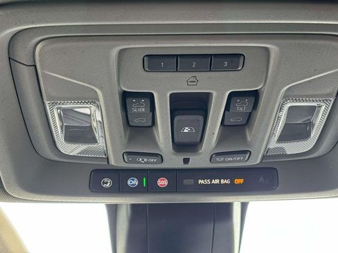 Used 2020 GMC Sierra 1500 SLT w/ SLT Premium Plus Package image 28