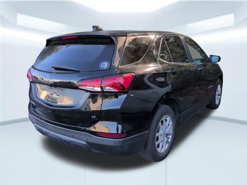 Used 2022 Chevrolet Equinox LT image 4
