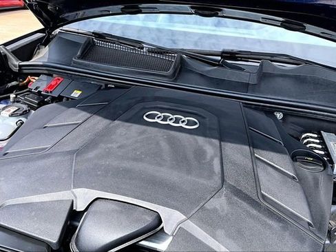 Used 2023 Audi Q8 Premium Plus w/ Premium Plus Package image 34