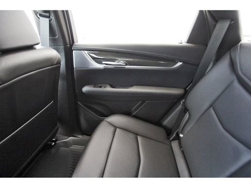New 2026 Cadillac XT5 Sportv w/ LPO, Onyx Lite Package AWD/4WD image 12