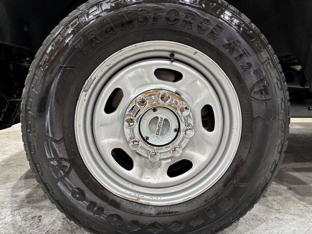 Used 2019 Ford F250 XL w/ Power Equipment Group AWD/4WD image 26