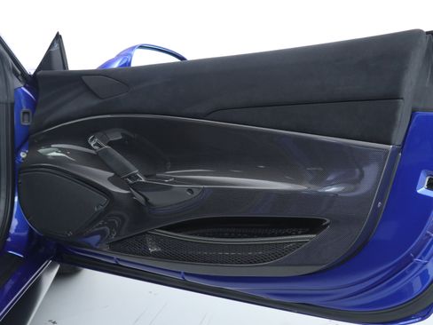 Certified 2020 Ferrari 488 Pista Coupe RWD image 19