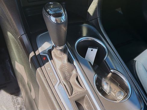 Used 2019 Chevrolet Equinox LS image 15