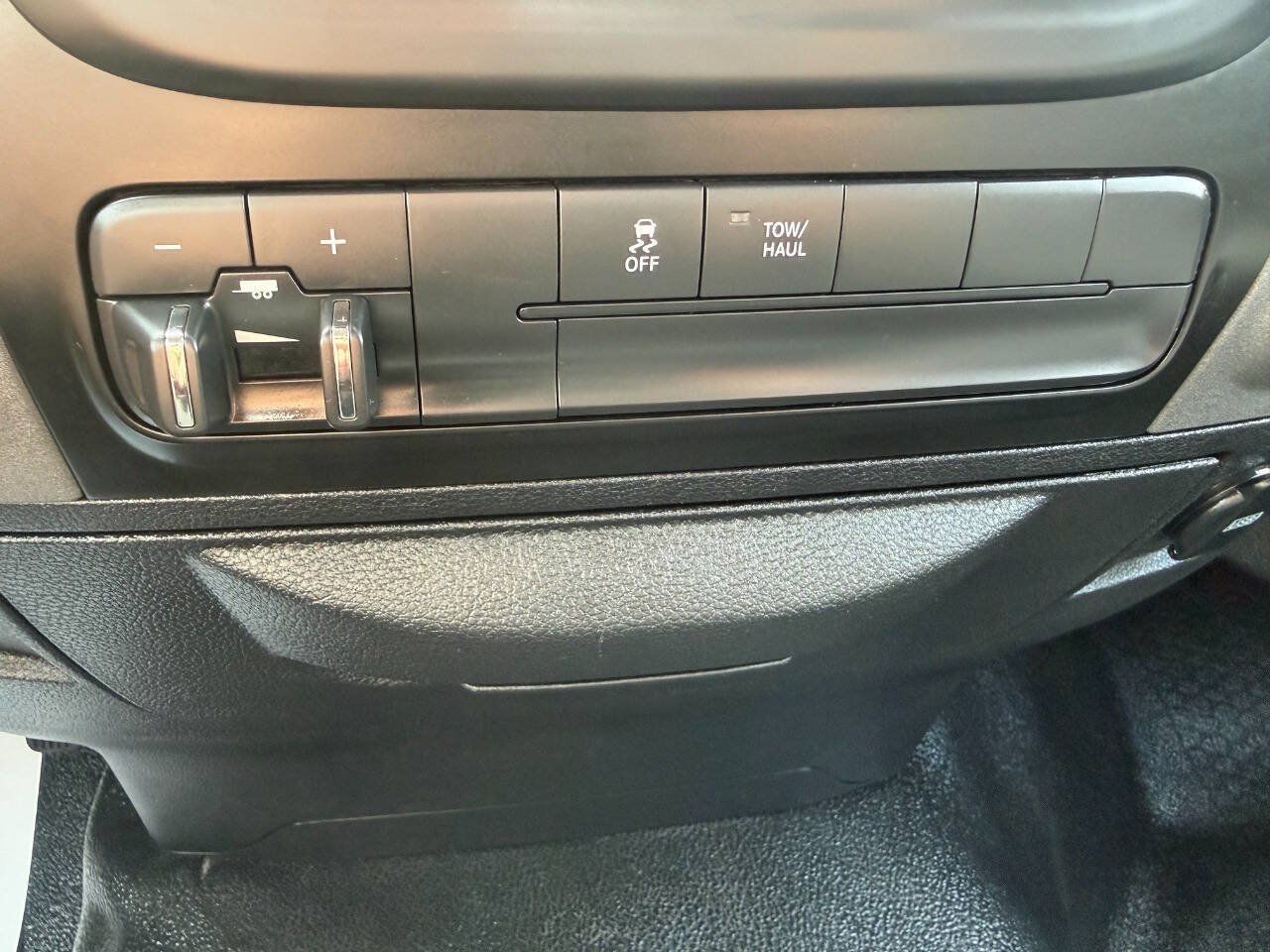 Used 2016 RAM 1500 Tradesman w/ Cold Weather Group AWD/4WD image 15