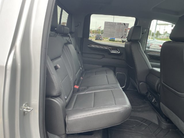 Used 2022 Chevrolet Silverado 1500 LT w/ All Star Edition Plus AWD/4WD image 37