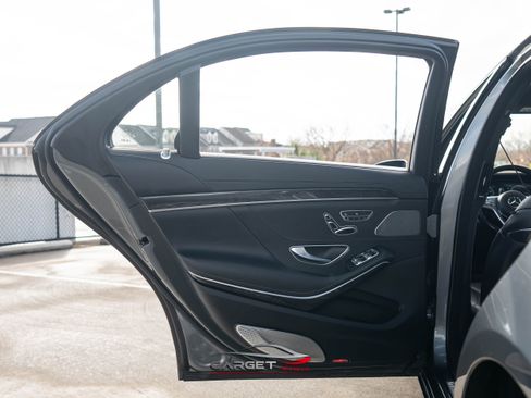Used 2019 Mercedes-Benz S 560 4MATIC Sedan w/ Premium Package image 50