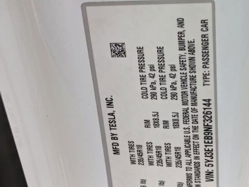 Used 2022 Tesla Model 3 Long Range AWD/4WD image 27