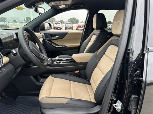 New 2026 Chevrolet Equinox ACTIV w/ Convenience Package III image 24