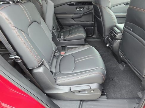 New 2025 Honda Pilot TrailSport image 23