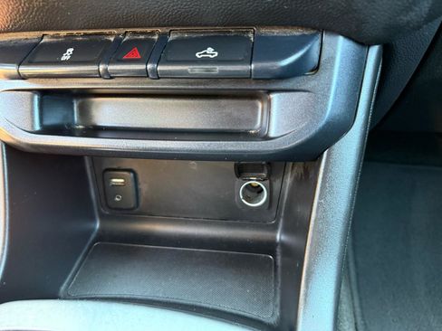 Used 2017 Chevrolet Colorado LT RWD image 22
