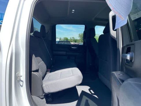 Certified 2022 Chevrolet Silverado 2500 Custom w/ Custom Convenience Package AWD/4WD image 13
