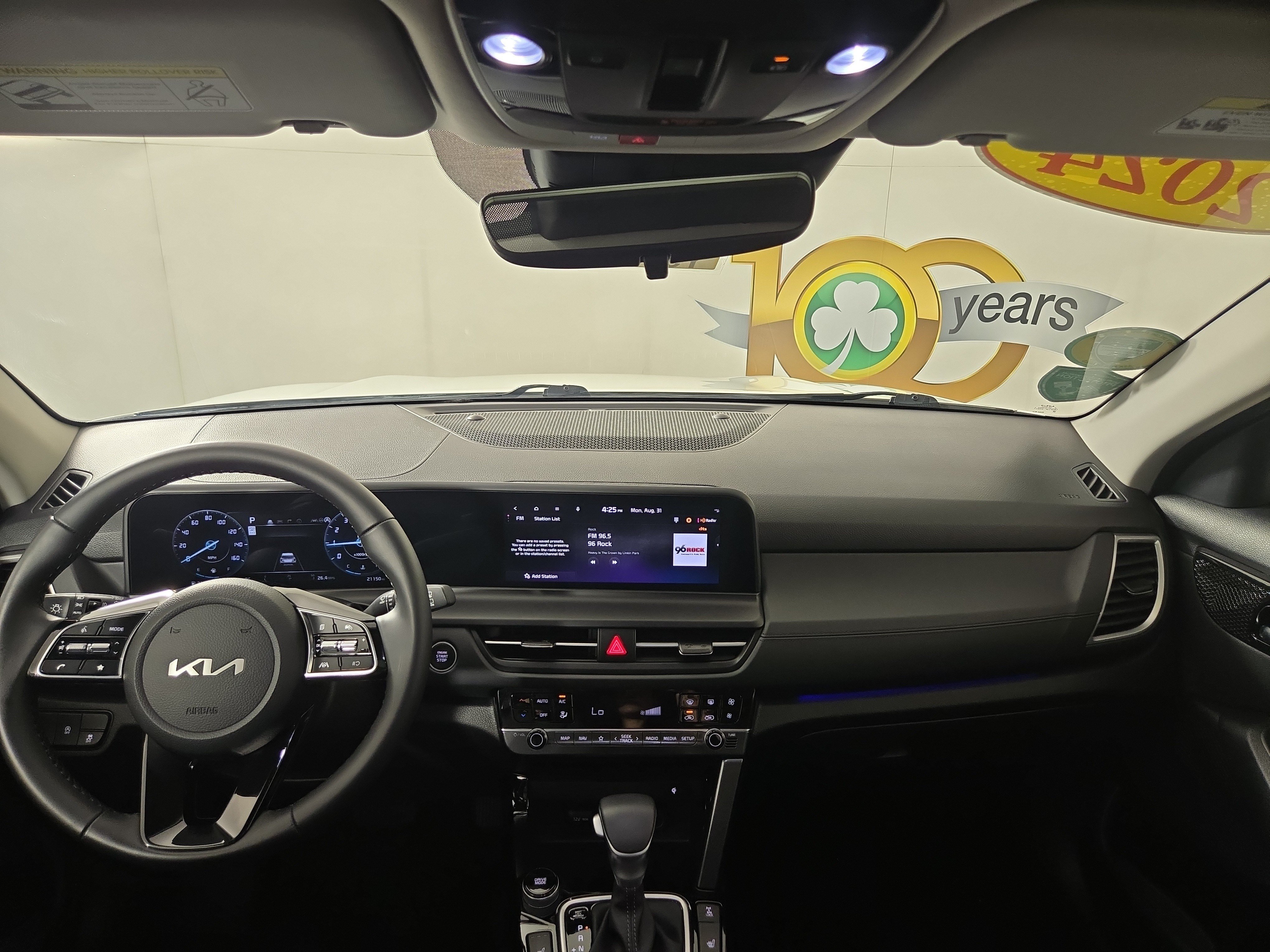 Used 2024 Kia Seltos EX AWD/4WD image 12