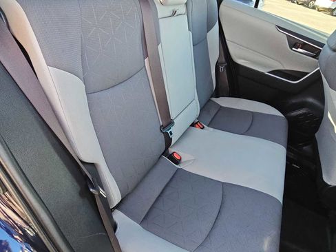 Used 2019 Toyota RAV4 XLE image 22