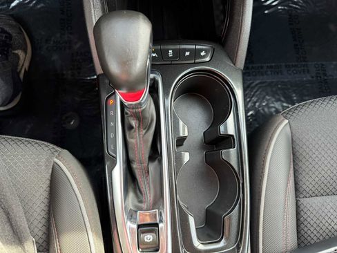 Used 2023 Chevrolet TrailBlazer RS image 24